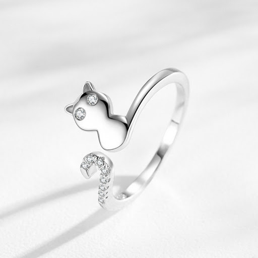 Title 6, Stylish Adjustable Ring For Women Modern Design...
