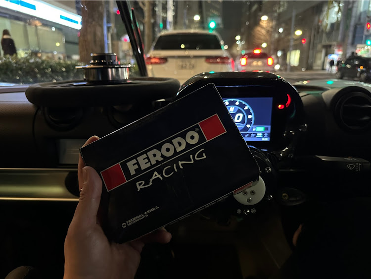 エリーゼのロータスエリーゼ・富士スピードウェイ・シフトワイヤー・ブレーキパッド交換・サーキットに関するカスタム事例の投稿画像4枚目