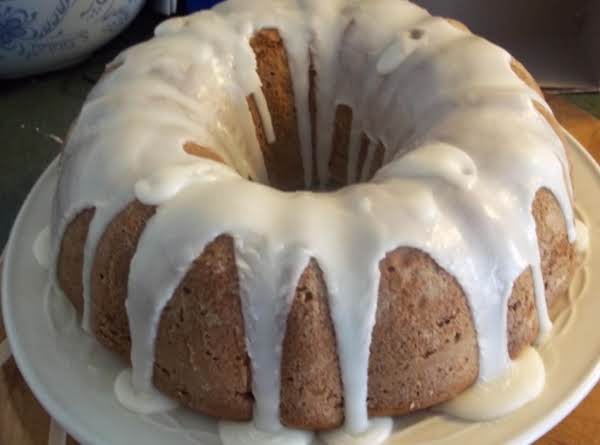 applesauce bunt cake_image