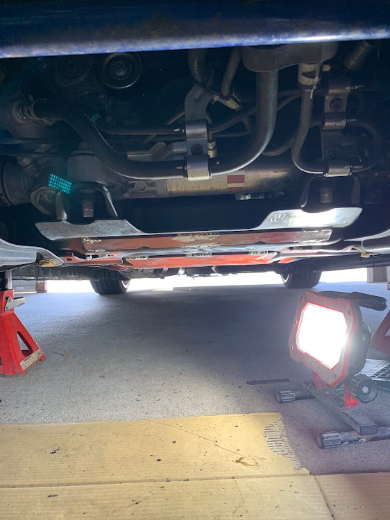 レジアスエースバンの補強パーツ・WeekendFab・ハイエース200系・Cノッチ・DIYに関するカスタム事例の投稿画像4枚目