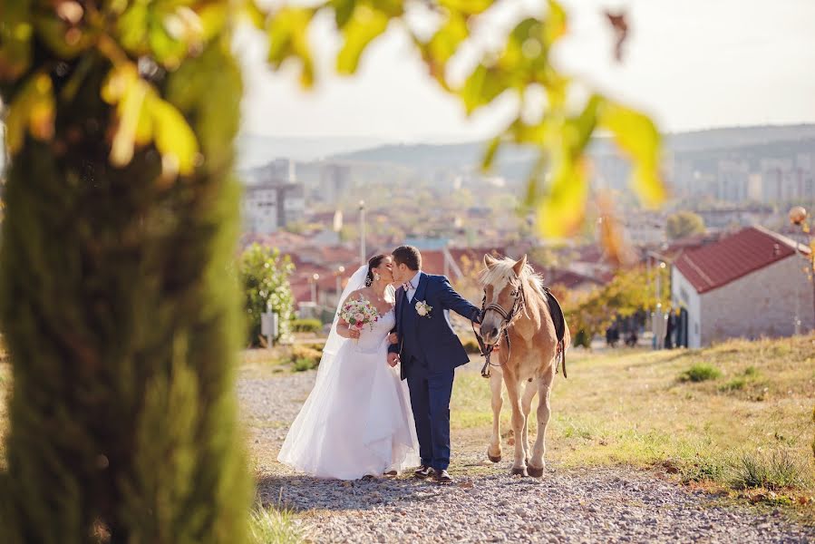 Fotógrafo de casamento Toni Perec (perec). Foto de 5 de dezembro 2018