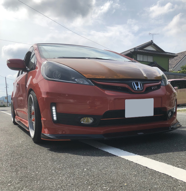 フィットのDIY・1号機は4tにカマされたに関するカスタム事例の投稿画像1枚目