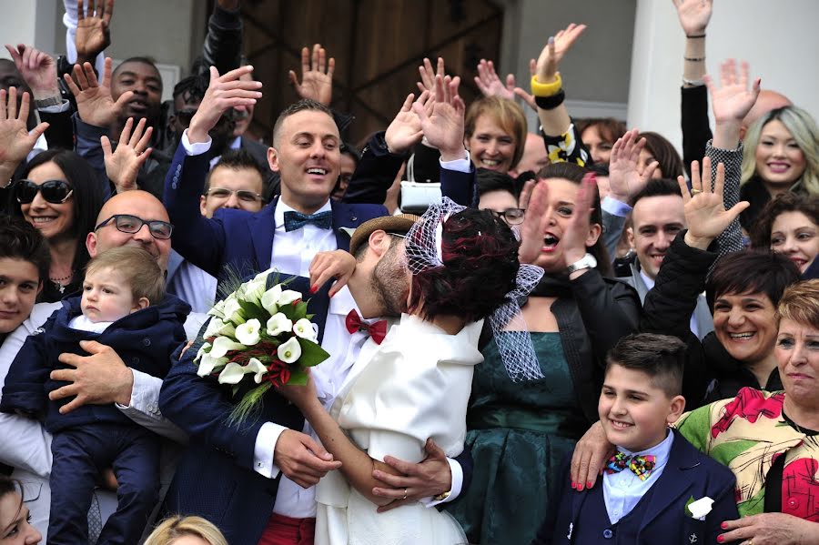 Fotógrafo de casamento Luciano Vinera (fotovineralucian). Foto de 30 de março 2019