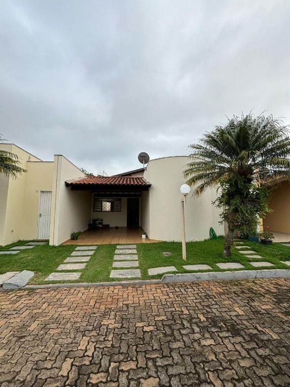 Casa com 2 dormitórios à venda, 106 m² por R$ 320.000,00 - Olinda - Uberaba/MG