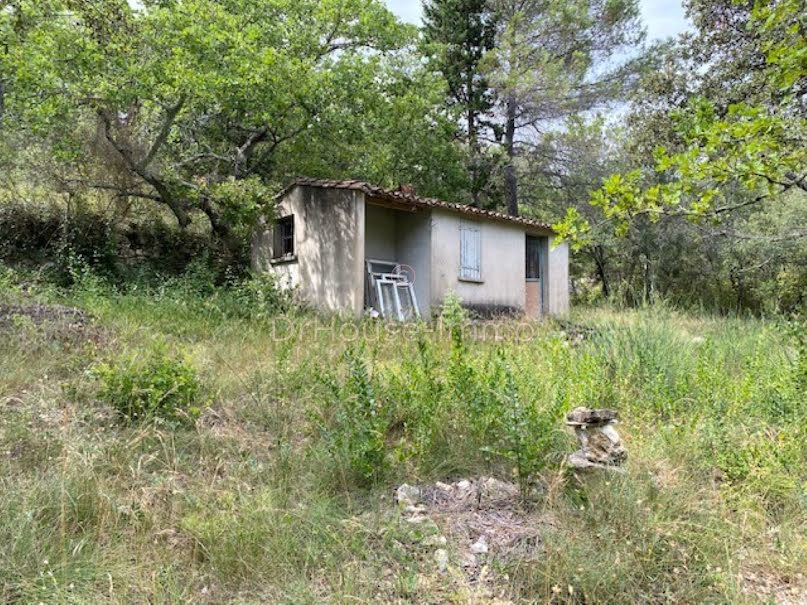 Vente terrain  5760 m² à Uzès (30700), 27 000 €