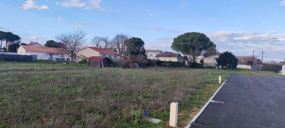 Vente terrain  800 m² à Saint-Benoist-sur-Vanne (10160), 19 500 €