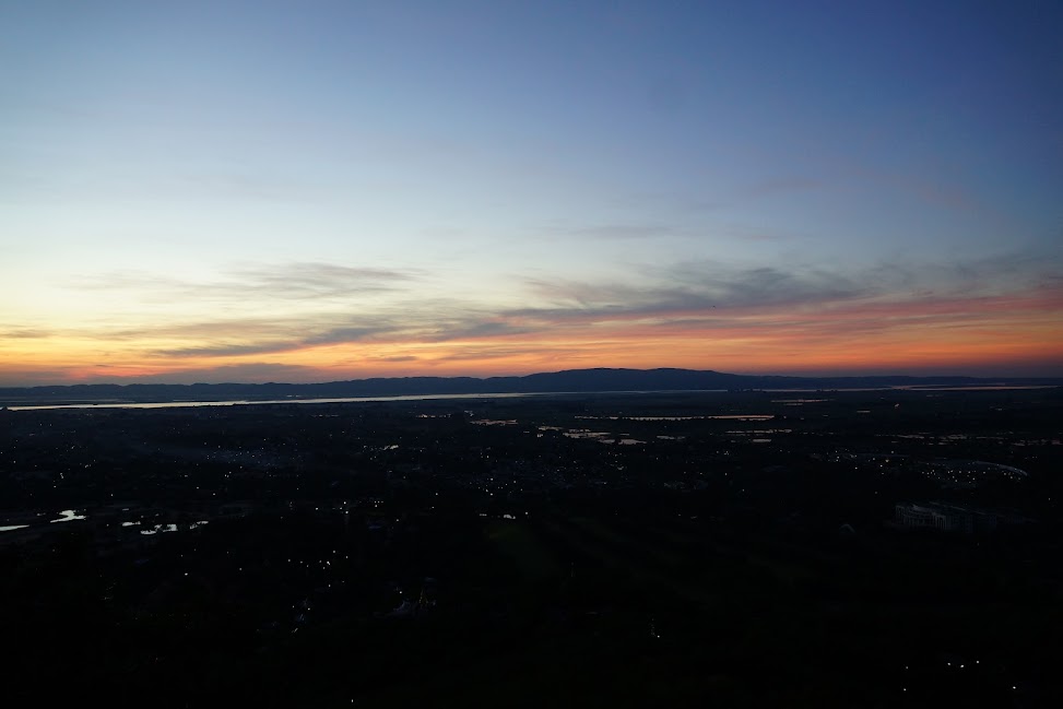 "Мы были в Мьянме!" "В Мя? В Мья? В Мня? Это что, это где?" ноябрь 2014г.