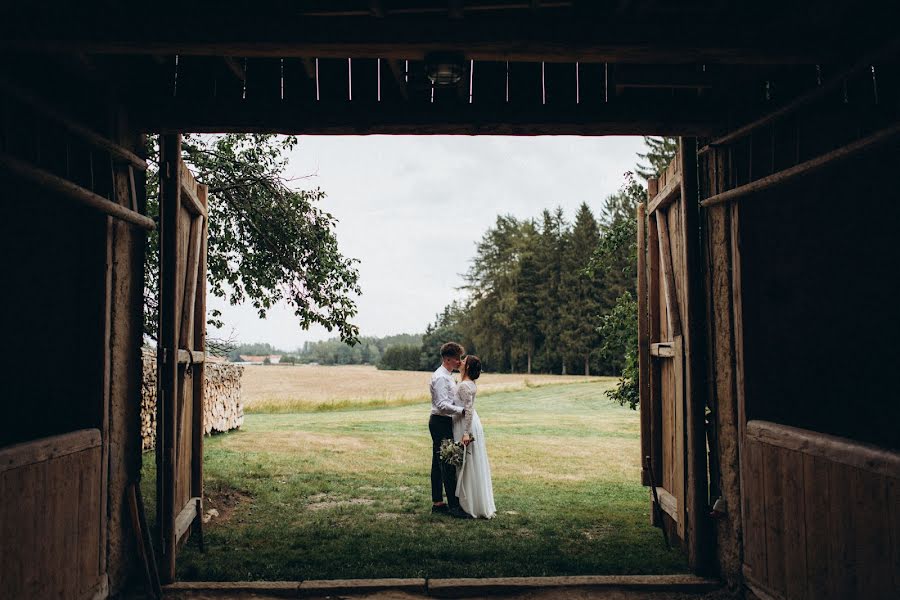 結婚式の写真家Jiří Šmalec (jirismalec)。2023 9月25日の写真