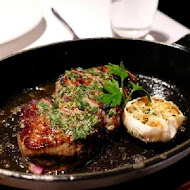 橡木炙燒牛排館MEATGQ steak