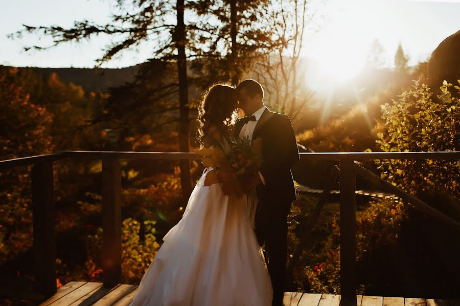 Fotógrafo de casamento Katya Gevalo (katerinka). Foto de 17 de outubro 2017