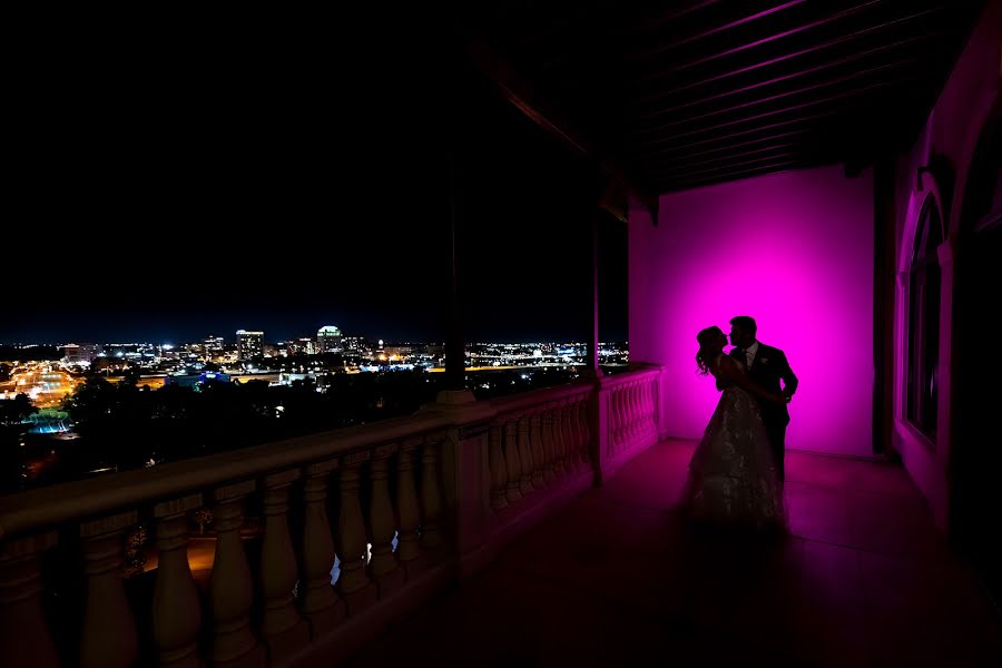 Wedding photographer Jesse La Plante (jlaplantephoto). Photo of 10 November 2021