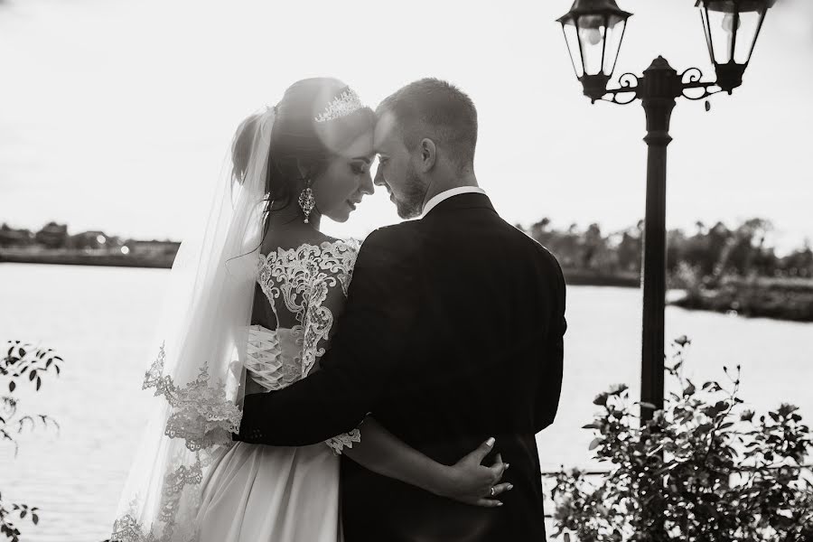 Fotógrafo de casamento Aleksandr Kostenko (kostenko). Foto de 18 de outubro 2017