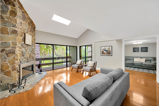Apartment 4