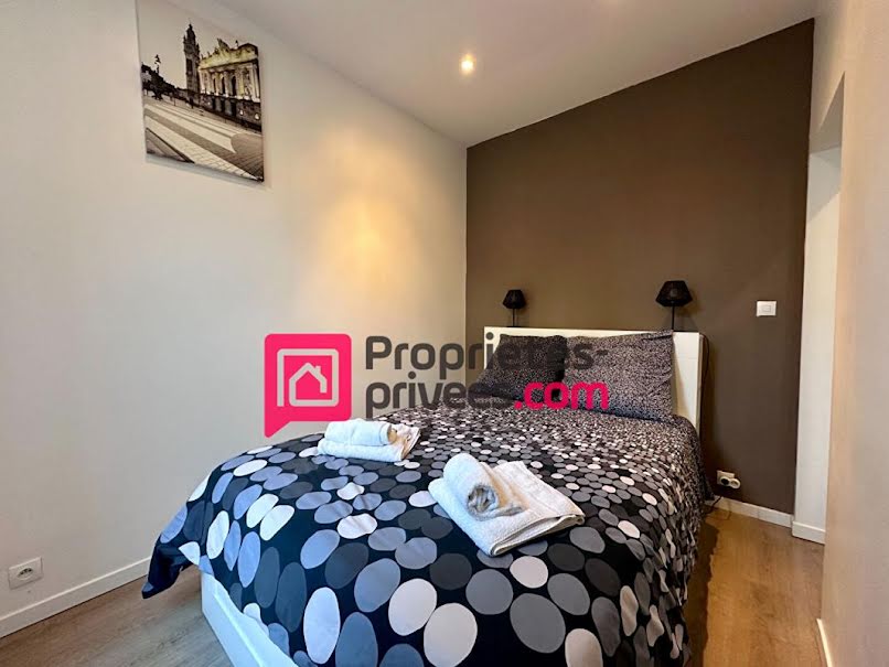 Vente appartement 2 pièces 32 m² à Lille (59000), 234 080 €