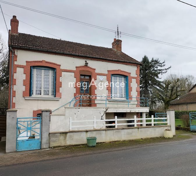 Vente maison 4 pièces 64 m² à Saint-Sauvier (03370), 42 000 €