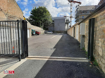 parking à Pontoise (95)