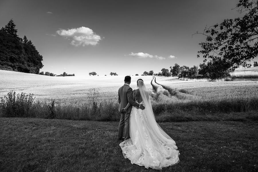 Fotografo di matrimoni Johanna Kuttner (johannakuttner). Foto del 15 luglio 2023