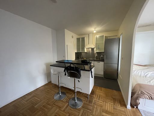 Location meublée appartement 1 pièce 33 m² à Paris 16ème (75016), 1 216 €