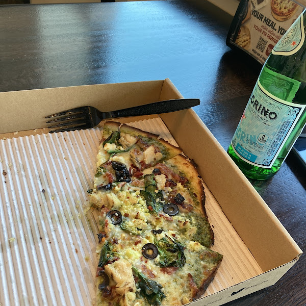 Gluten free pesto chicken pizza