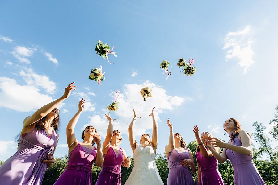 Wedding photographer Maksim Smirnov (maks-). Photo of 19 July 2016