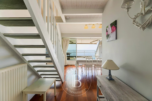Seaside apartment 2