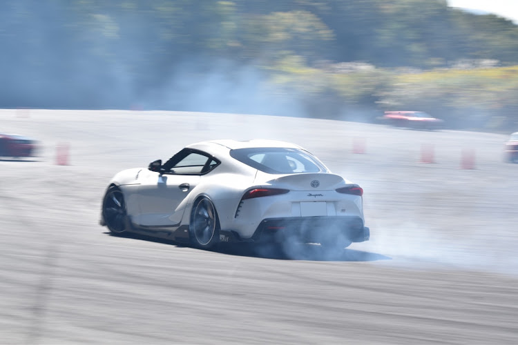 スープラのSUPRA・A90・TOM’S・Kwsuspension・GOODGUN RACINGに関するカスタム事例の投稿画像3枚目