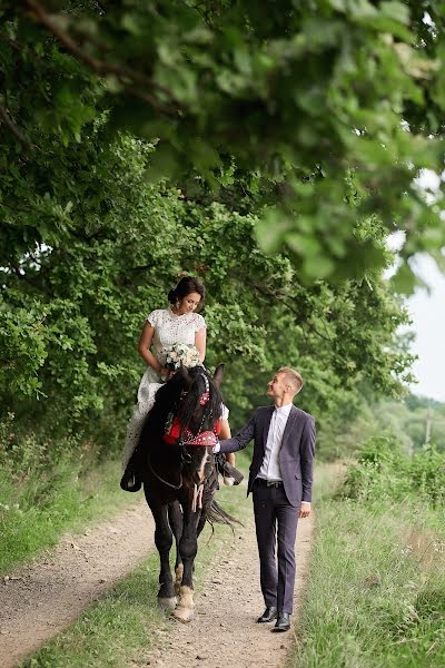 Wedding photographer Iryna Husak (irynahusak). Photo of 25 July 2020