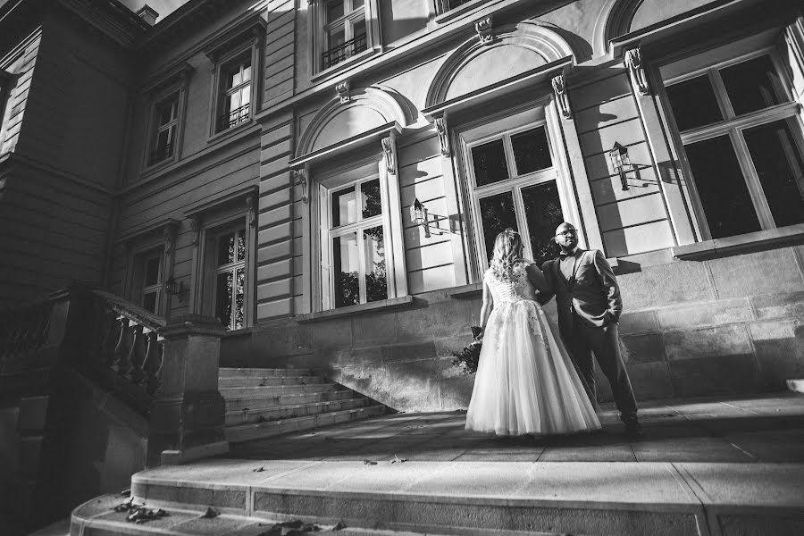 Свадебный фотограф Zoltán Bakos (bzeskuvofotos). Фотография от 28 января 2023