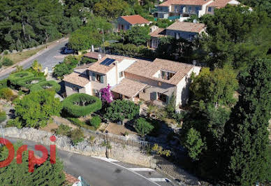 House with pool and terrace 18