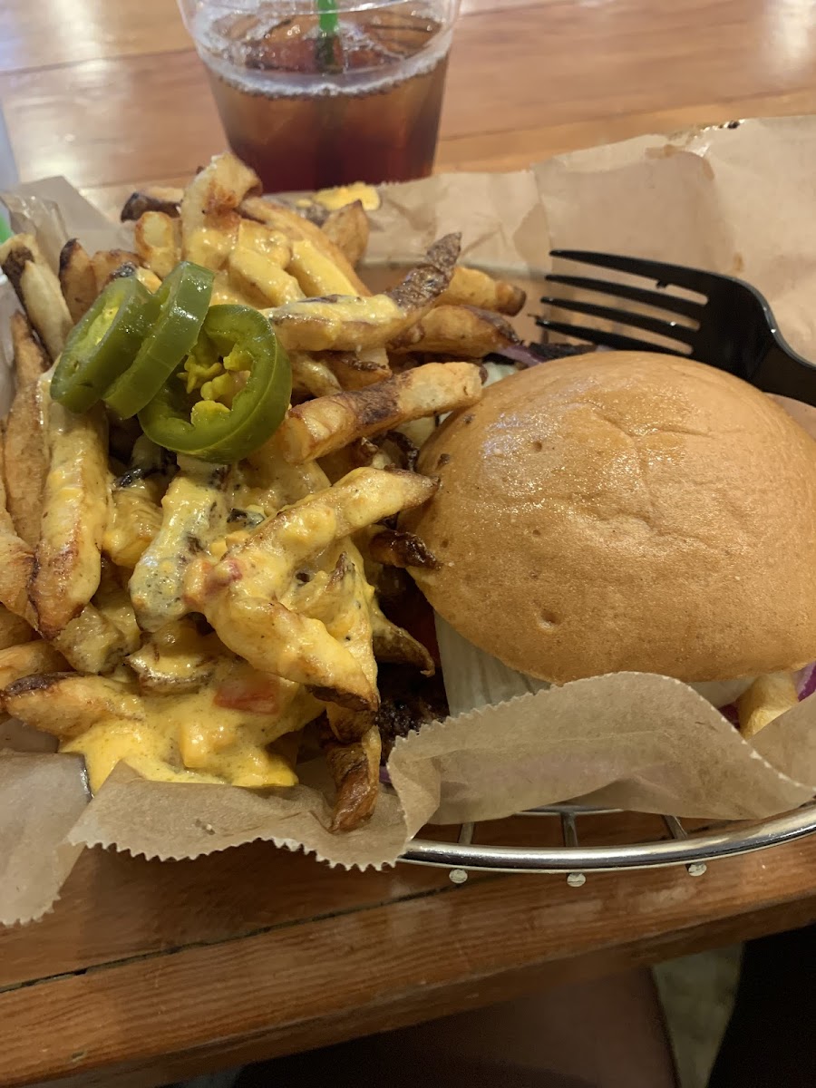 GF Beyond Burger & Pimento Cheese Fries