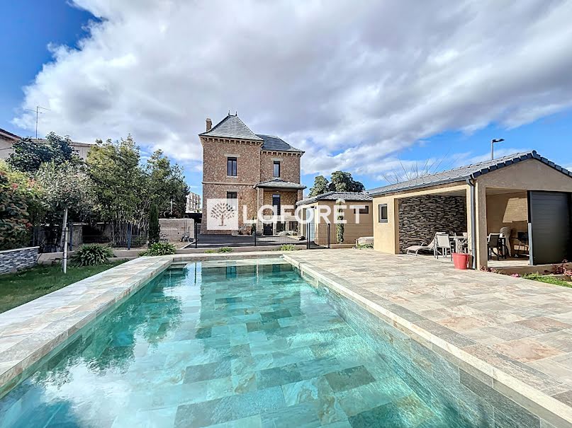 Vente propriété 7 pièces 240 m² à Beziers (34500), 835 000 €