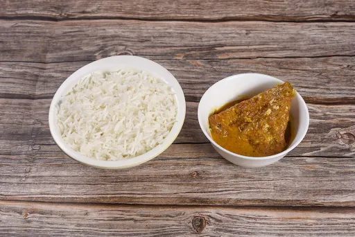 Katla Fish Curry With Steamed Rice