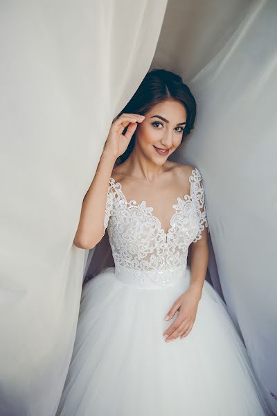 婚礼摄影师Armen Aristakesyan（armen3546）。2019 1月24日的照片