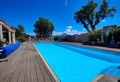 House with pool and terrace 15