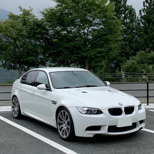 M3 セダン