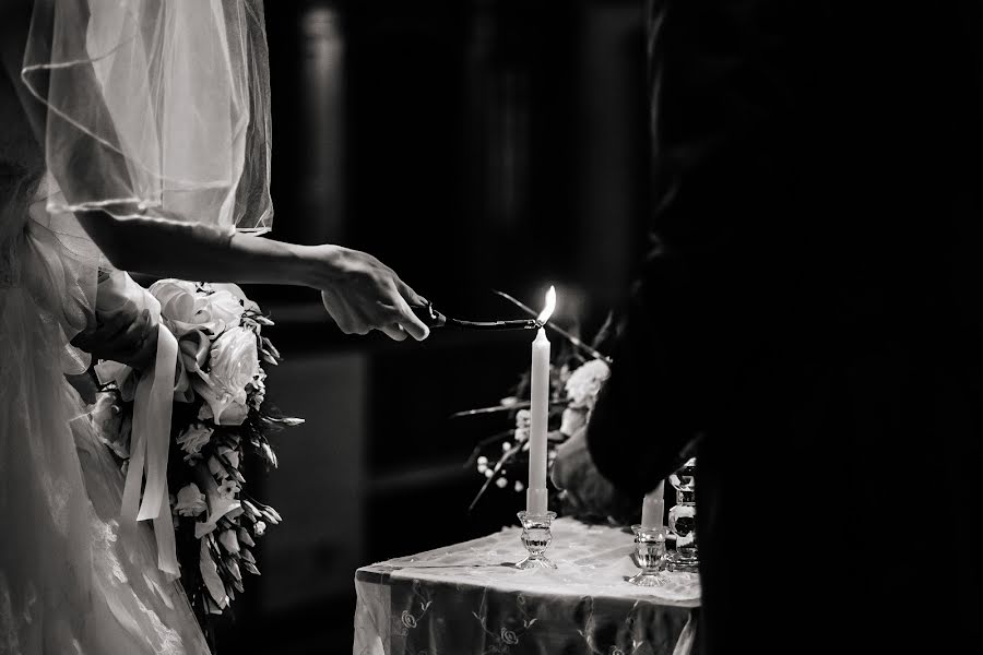 結婚式の写真家Viktor Zdvizhkov (zdvizhkov)。2018 3月3日の写真