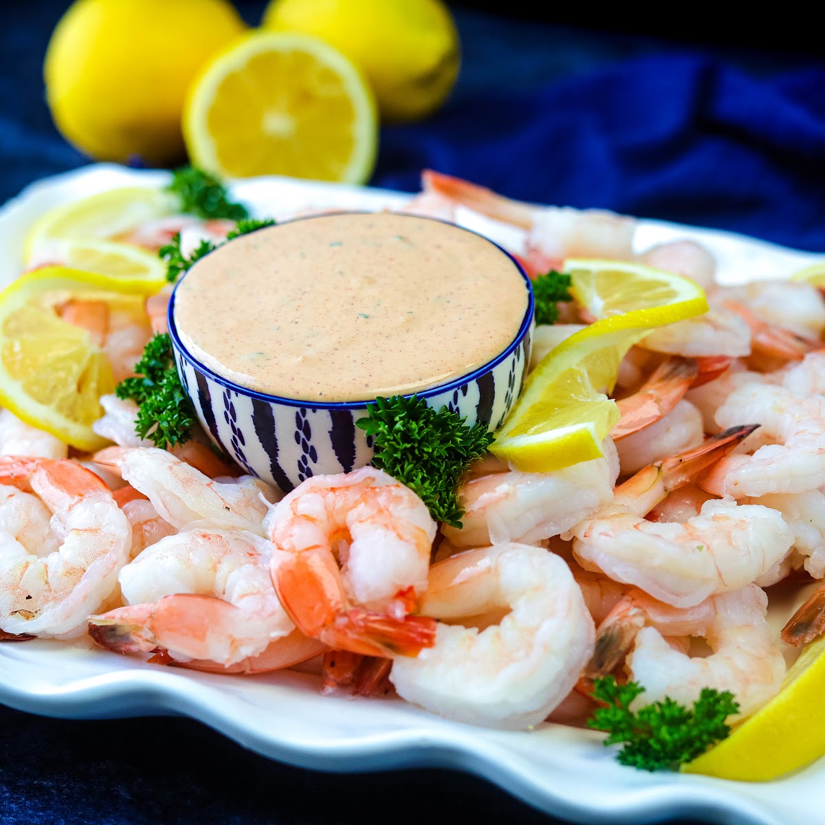 Steamed Jumbo Shrimp with Cocktail Sauce and Remoulade (1 lb)