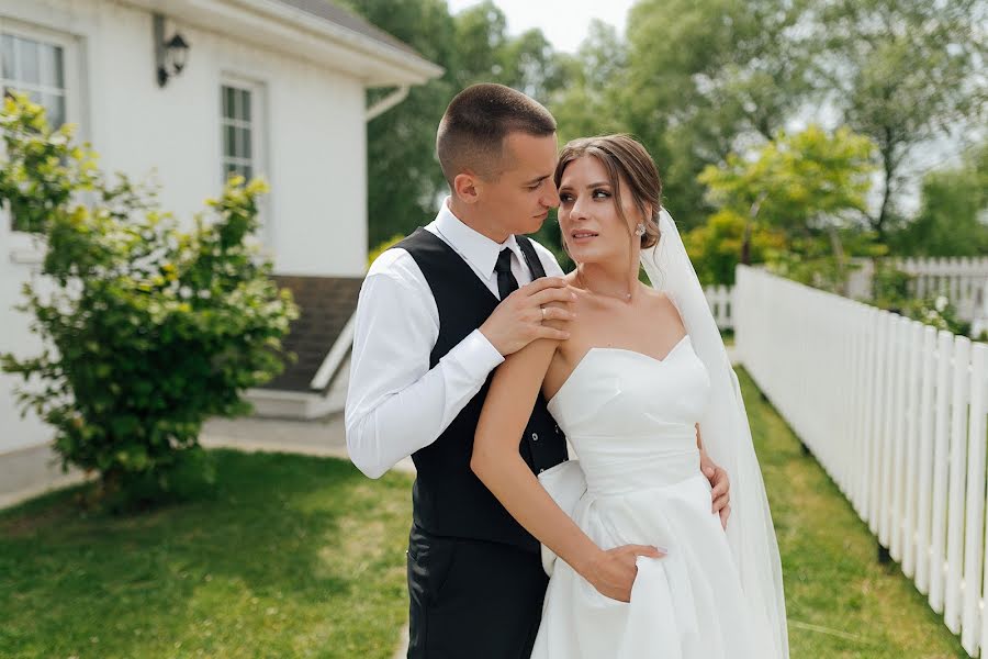 Fotógrafo de casamento Olga Savina (savinaolga). Foto de 15 de março