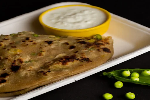 Peas Paratha -1 Piece