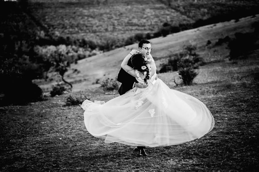 Wedding photographer Alexie Kocso Sandor (alexie). Photo of 10 December 2018