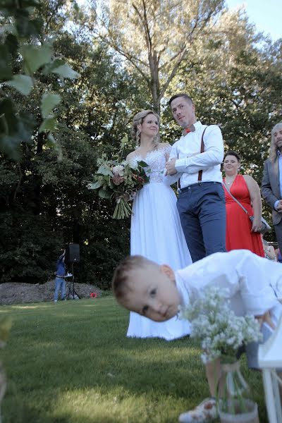 Bröllopsfotograf Kristýna Jas (kristtyna). Foto av 28 september 2020