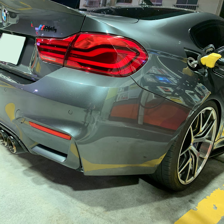 M4 クーペのBMW M4・m4クーペに関するカスタム事例の投稿画像1枚目