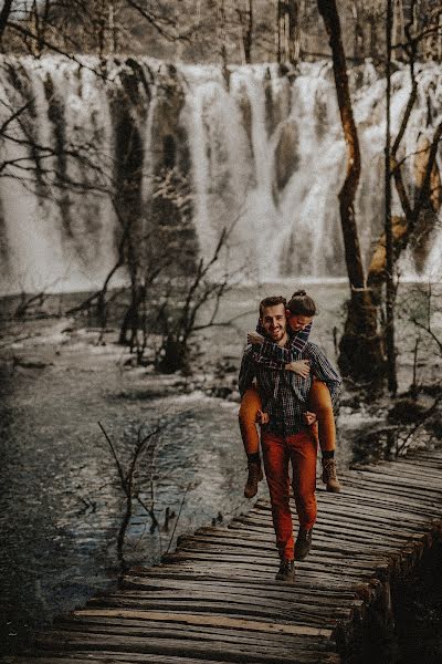 Fotografo di matrimoni Ľuboš Krahulec (luboskrahulec). Foto del 20 marzo 2017