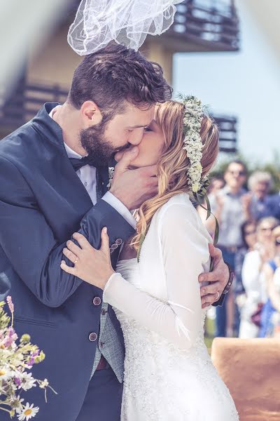 Fotógrafo de casamento Monika Maria Podgorska (monikapic). Foto de 3 de agosto 2017