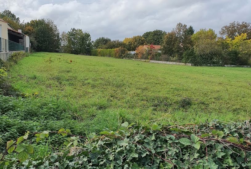  Vente Terrain à bâtir - 2 200m² à Boulogne (85140) 