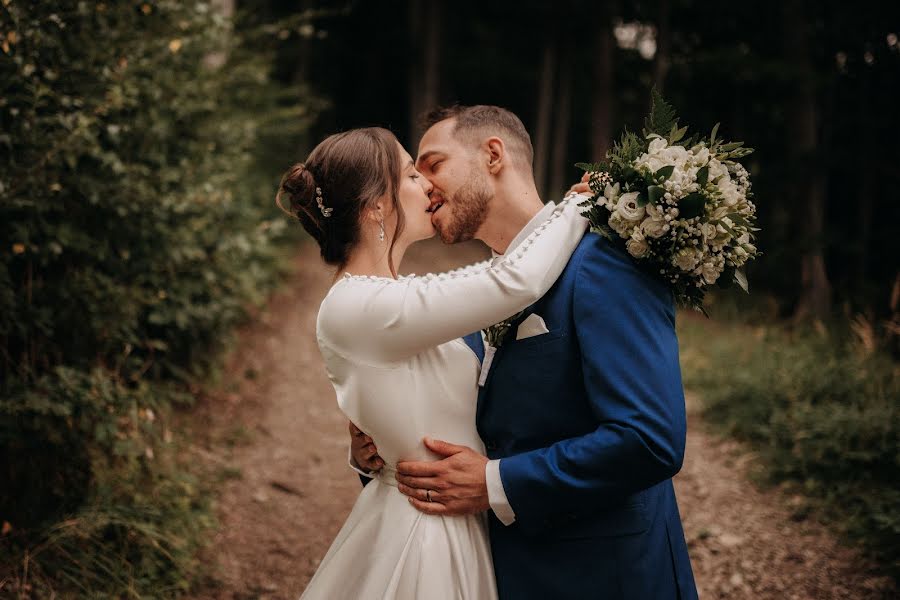 Fotógrafo de casamento Jiří Tulach (jiritulach). Foto de 15 de dezembro 2023