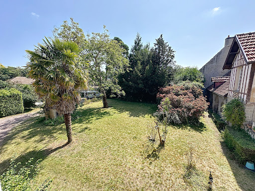 Maison avec jardin 3