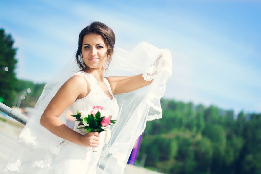 Wedding photographer Tatyana Burkova (burkova). Photo of 25 September 2014