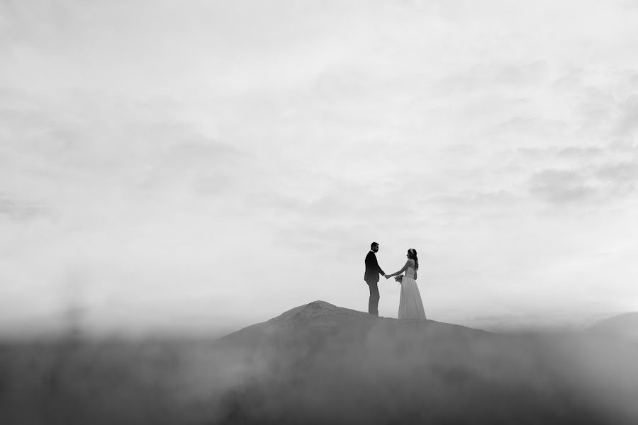 Wedding photographer Zagrean Viorel (zagreanviorel). Photo of 12 February 2019