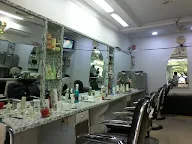 Kraft Men Parlour & Beauty Saloon photo 1